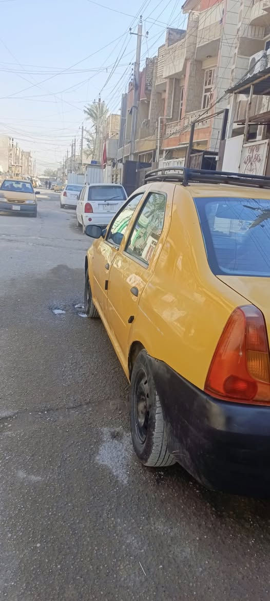 رينو لوكان 2010كير ومكينه جدد تخم تاير جديد كهربائيات كلهه شغاله السعر32وبيها مجال ***********
