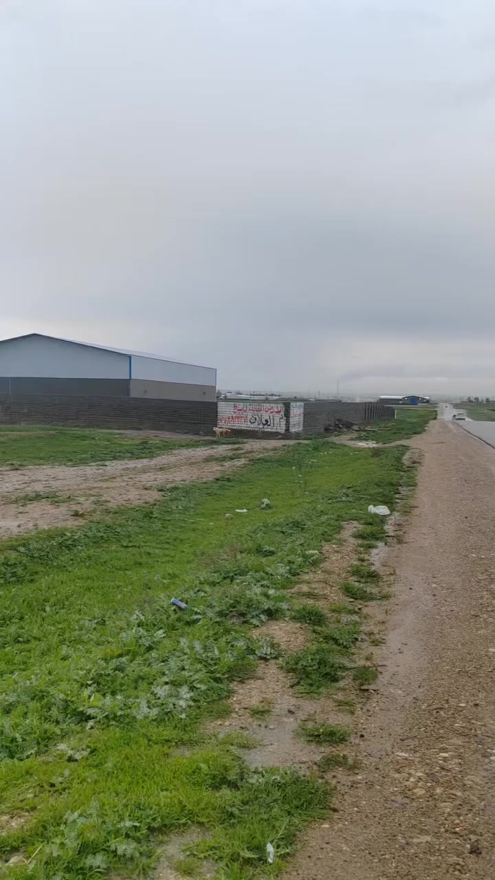 ارض تجارية مساحة(( 2 دونم)) و 800متر
واجهة 195 ع الشارع العام
سند 25 حق تصرف
مكاتبة مع صاحب الأرض وإجراء قانوني
الموقع بعد القوسيات التبادل التجاري
السعر 80مليون قابل للتفاوض 
تواصل هاتف او وأتساب🟢
***********واتساب 🟢***********
