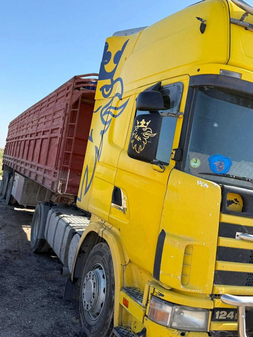 سلام عليكم
للبيع سكانيا موديل 2002 مكفولة كفاله عامة مكينة كير كفالة عامة رقم أربيل بسامينة تحويل مباشر للاستفسار الاتصال ***********
