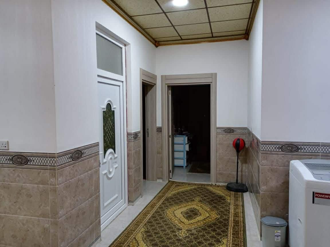 دار 🏠 للبيع حولي زهور نصب على شارع

مساحه171

واجه 9

نزال 19

5 غرف نوم 🛌
سعره ١٦٥ مليون 
الاستفسار اتصل على  ‭٠٧٧٢ ٥٧٦ ١٠٩٩‬
