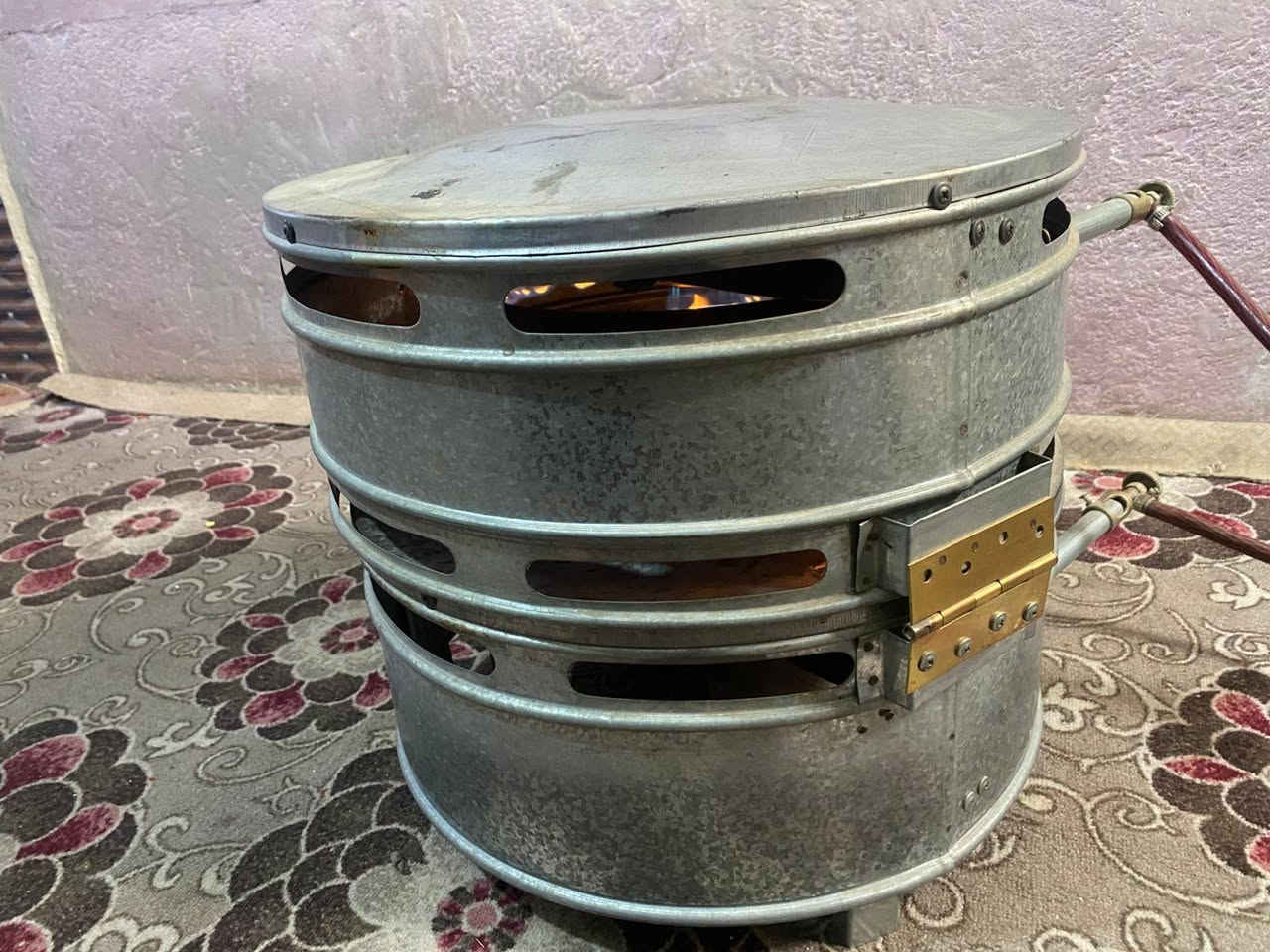 طباخ غازي مستعمل قليل دبل عين أعلى واسفل
النار مالته حلوه و زركة وخير من الله مثل ماكاعد تشوف بالصورة للتواصل *********** 
او راسلني خاص
