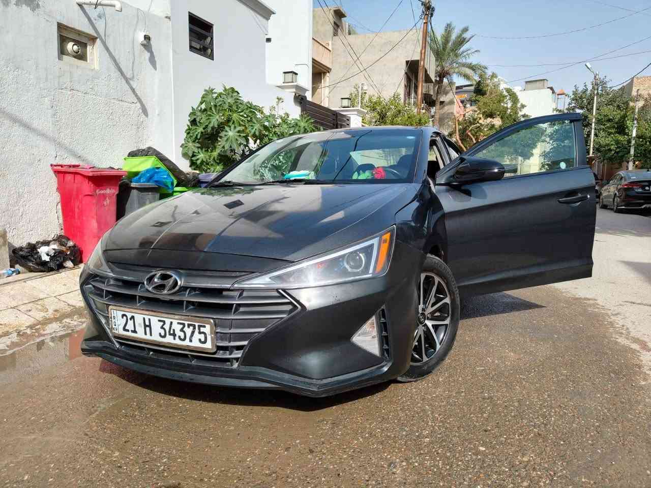 بسعر ماتشوفه بس بالاحلام

🚘 هيونداي إلنترا 2020 | نص فول 🚘

✅ الموديل: 2020
✅ المواصفات: نص فول
✅ الرقم: سليمانية (بأسمي)
✅ التحويل: تحويل أو وكالة (شرط)
✅ الحادث: موضح بالصور، بدون دواخل
✅ المحرك والگير: مكفولات
✅ السيارة: كاملة وما تحتاج أي مصاريف

💰 السعر: اكتب رقم 1

📍 الموقع: ديالى - بعقوبة

📞 للتواصل: ***********

🚗 #كراج عراقي | سوق السيارات الأول 🇮🇶
