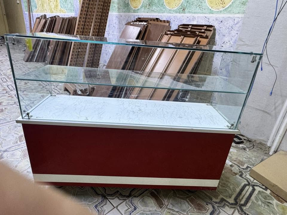 متاح. لبيع
ميز جام 
مكان ميسان عواشه 
استفسار 

‭***********‬
