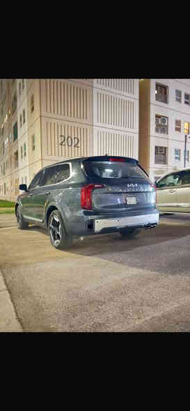 كيا تولرايد   المديل:2024. 
منفيس
الضرر:بجنطه ومصلح  
*السيارة مكفوله من الشاصي والغرق والحرق. 
————————————————————————
1-حجم المحرك 6 سلندر 3800. 
2-عداد المسافة ٥.٠٠٠ الف ميل. 
3-بصمة ابواب وتشغيل عن بعد. 
4-زينون عالي ناصي آصل. 
5-فتحة سقف. 
6-رادر جانبي مانع اجتياز. 
7-فور ويل درايف.4*4. 
8-تحديد مسار. 
9-كامرات محيطية. 
10-حساس حلفي. 
11-شاشة كبيرة مع كامل ايعزتها. 
12-تدفئة+تبريد الكراسي الامامية. 
13-تحكم ستيرن جهيتن. 
15-حساس خلفي. 
16-سستم صوت متكامل. 
17-كنترول تبريد خلفي منفصل. 
18-كشن سياحي. Vip. 
19-رادر امامي. 
20-الكراسي الامامية كهرباء. 
21- ٧ راكب ٣ قطع تبريد. 
22-اشاير مري قابلة للطيء. 
23-مقاعد جلد ابيض اوف وايت
*وباقي الموصفات المعروفة
السعر 285
***********
