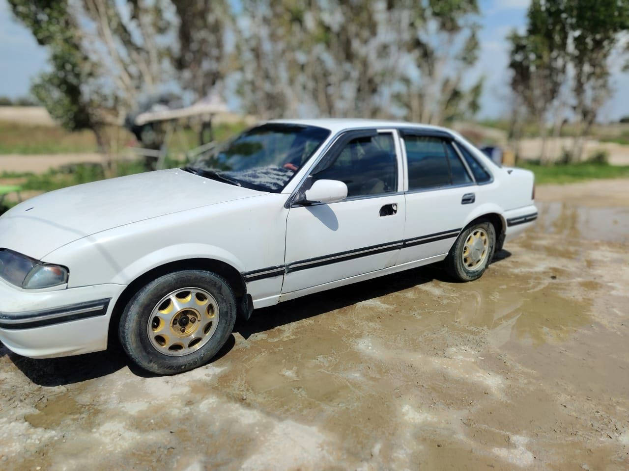 سياره برنس موديل 1994رقم الماني سعر 42باتري جديد تخم تأير كهربايات كله جديد ما بيهه ضربه ***********
