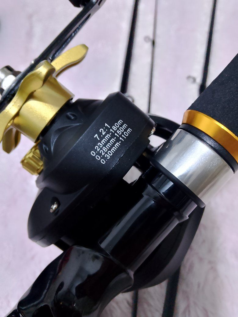 متوفر سناره صيد بهذا الشكل جديد امازون 
خلي سعرك وبالعافيه


**إذا كنت صاحب هذا الإعلان وتريد حذفه لأي سبب، رجاءا أرسل رسالة إلى الدعم الفني**