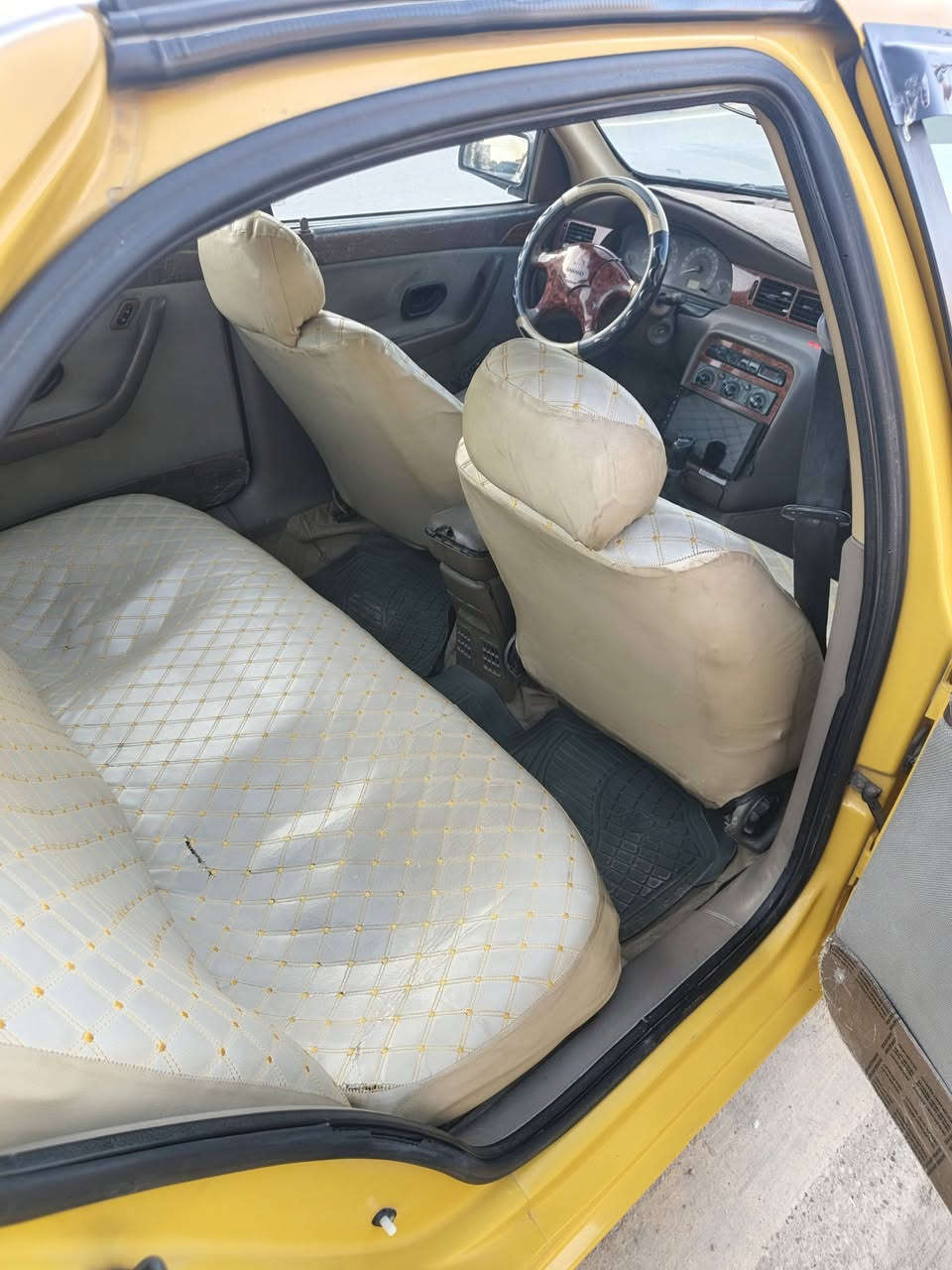 السلام عليكم سمند 2012 بسمي سنويه ال 30 السعر 40وبيها مجال حق الجيه مصفره من الهيه والغرامه الرقم ***********
