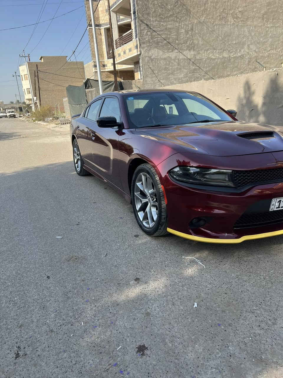 السلام عليكم
جارجر موديل 2021 Gt بلاص سلايد  خليجي وكاله هارلم ماشيه 40 مكفوله ومغلفه ppf ضمان 10 سنوات عندي وصل ضمان سياره عليهة اداملة كاملة جاهزه بدون نقص..
السعر : 28,800$
للاستفسار :***********
