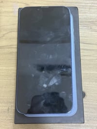 آيفون ١٣ برو ماكس • بطارية ٩٣٪ • ظهره مفطور