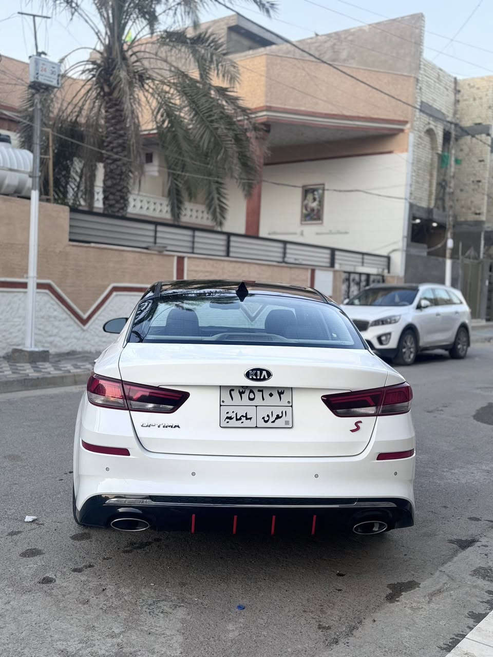 للبيع كيا اوبتيما 2016
محدث سياره 20 اصل من دعاميه للدعاميه كلشي مشدود عليه من تحديث مال 20 S بلادي تفصيخ من دعاميه اماميه من شباك من مازدات بلوجتكر اماميه واشاير مال فول دعاميه خلفيه بلاديه بك لايتات مال S بلادي محدثه من داخل كشنات S جلدي وحضن مخمل محدث استرين 20 ام علامه جديدة محدث شاشه 20 جبيره حتى علايم محدثه 
مواصفاتها مال S 
1-كشنات جلد حضن 
2-شاشه نكفيشن جبيرة 
3-كشن سايق كهرباء 
4-كشنات خزن ميموري 
5-مرايه وسطية تعتيم 
6-مري جانبيه شفط 
7-مري قلاب ويه البك 
8-رادار جانبي نقط عمياء 
9-جامات الاماميه سايق وعكس السايق اوتو 
10-حساسات خلفية 
سياره حادثها بنيد ودعاميه ومبدلات نفس لون بدون صبغ بالعراق جاملغ خلفي عكس سايق نشخط ونصبغالجاملغ وجاملغ الامامي بي بارد مو حلو هم بدلته نفس لون 
سياره كلها بدون صبغ حتى دعاميات بدون صبغ بس جاملغ خلفي مصبوغ اثر شخط 
سعرها ( 120 )

مكان بغداد حي جميله 
***********
