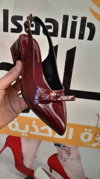 أحذية نسائية • عرايسي • من المصنع