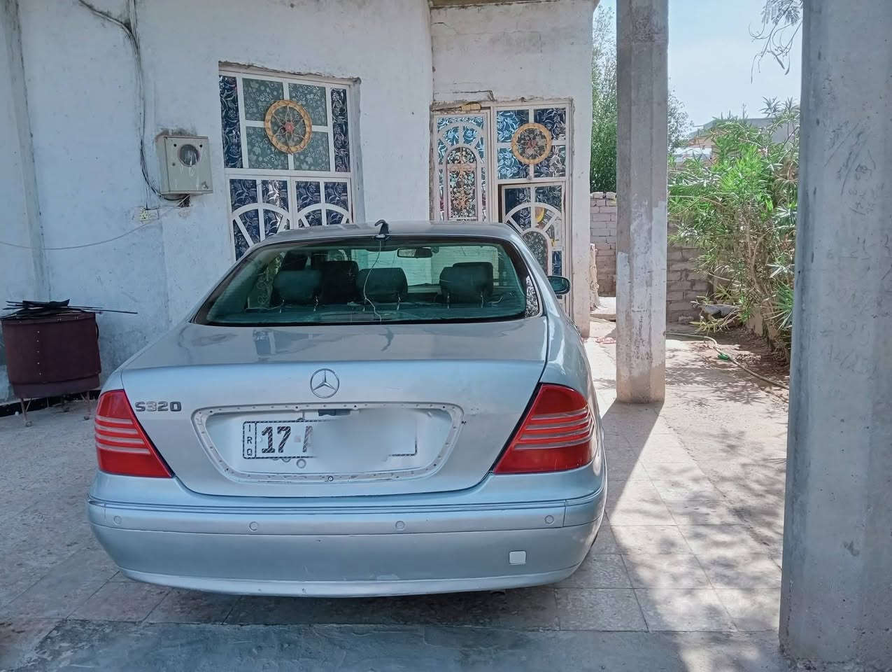 للبيع او مراوس شعندك نزل 
غواصة 2001 جاهزه بيها تفاصيل قليله ال خاص مفتوح واذا اكو مراوس اب جانبو رئيس بعد احسن ***********
