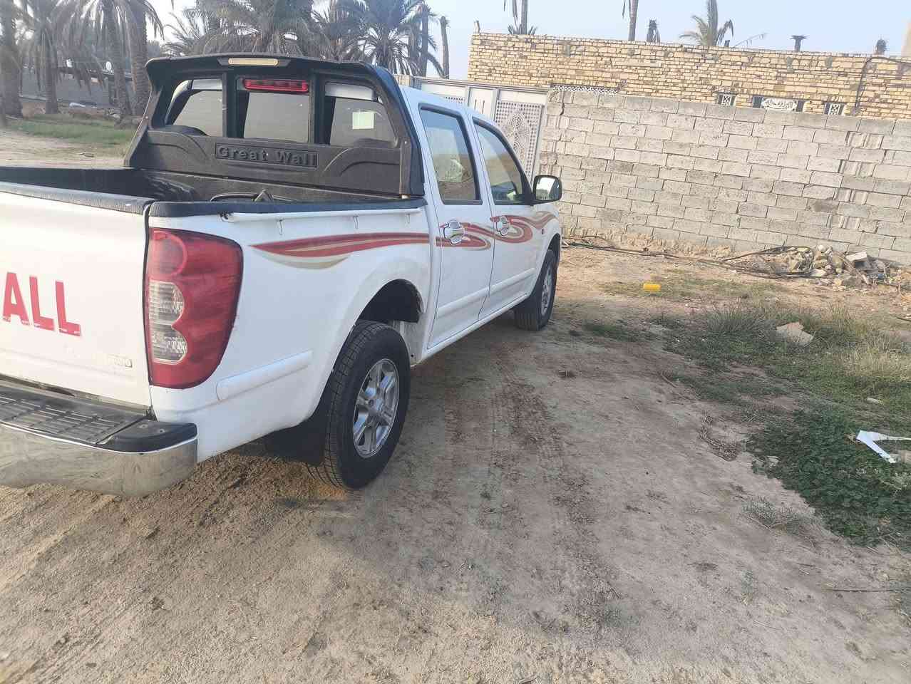 كريت ويل موديل 14سياره مكفوله كير محرك حداديه تخم تاير تبريد مكفول رقم جديد بسمنا مابيها اي نقص السعر 75وبيها مجال مكان السياره قضاء الشاميه ***********
