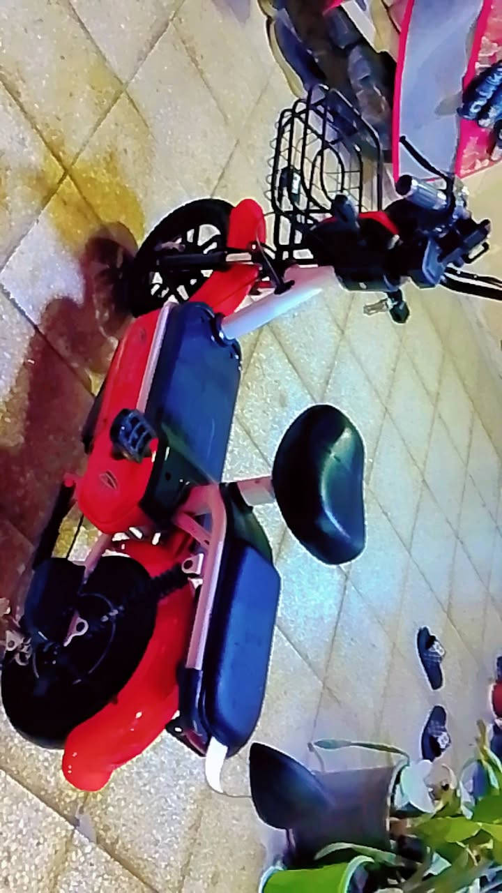 درجة شحن لبيع سعره 350 ٫أربع بطارية 🔥🔥 سرعة 60،سماعة بل بلوتوث، بغداد الشعب 🔥 رقم الهاتف ***********, شاركو منشور
