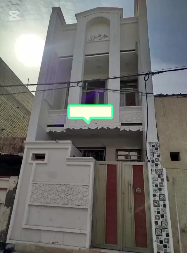 نص قطعه طابقين بناء حديث سليم مفتاح كلش حلوه قطاع٢٧السعر ١٤٠ أوبي مجال بصيط للشراي راح خلي رقمي اويتصل ***********
