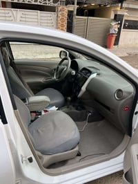 نيسان سني هندي  موديل ٢٠٢٠ رقم اربيل  ماشية ١٢٠ السيارة مكفولة نظيفة ع...