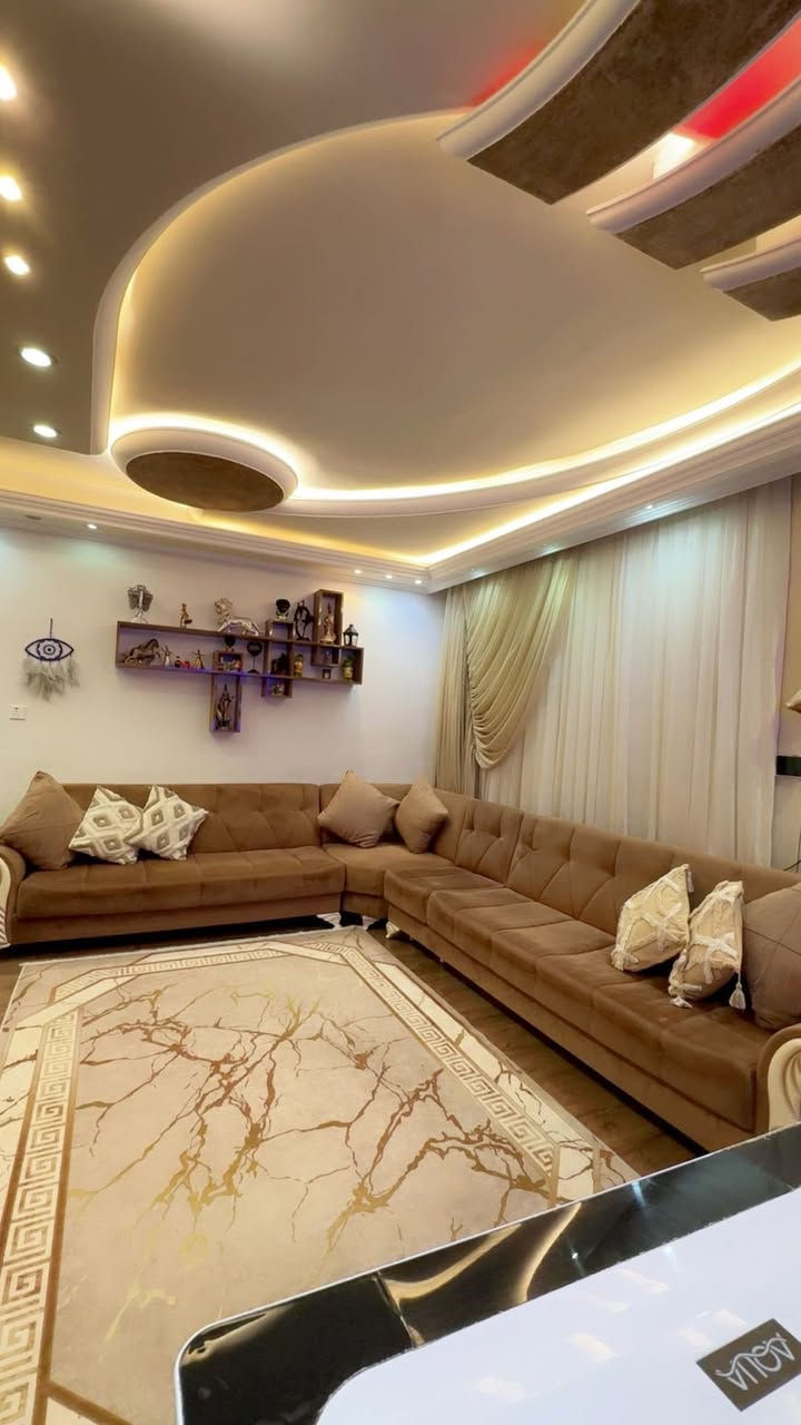 طخم ديوان للبيع 9 امتار كلش نظيف السعر 450 ويتحول سرير وجواه مغزن


**إذا كنت صاحب هذا الإعلان وتريد حذفه لأي سبب، رجاءا أرسل رسالة إلى الدعم الفني**