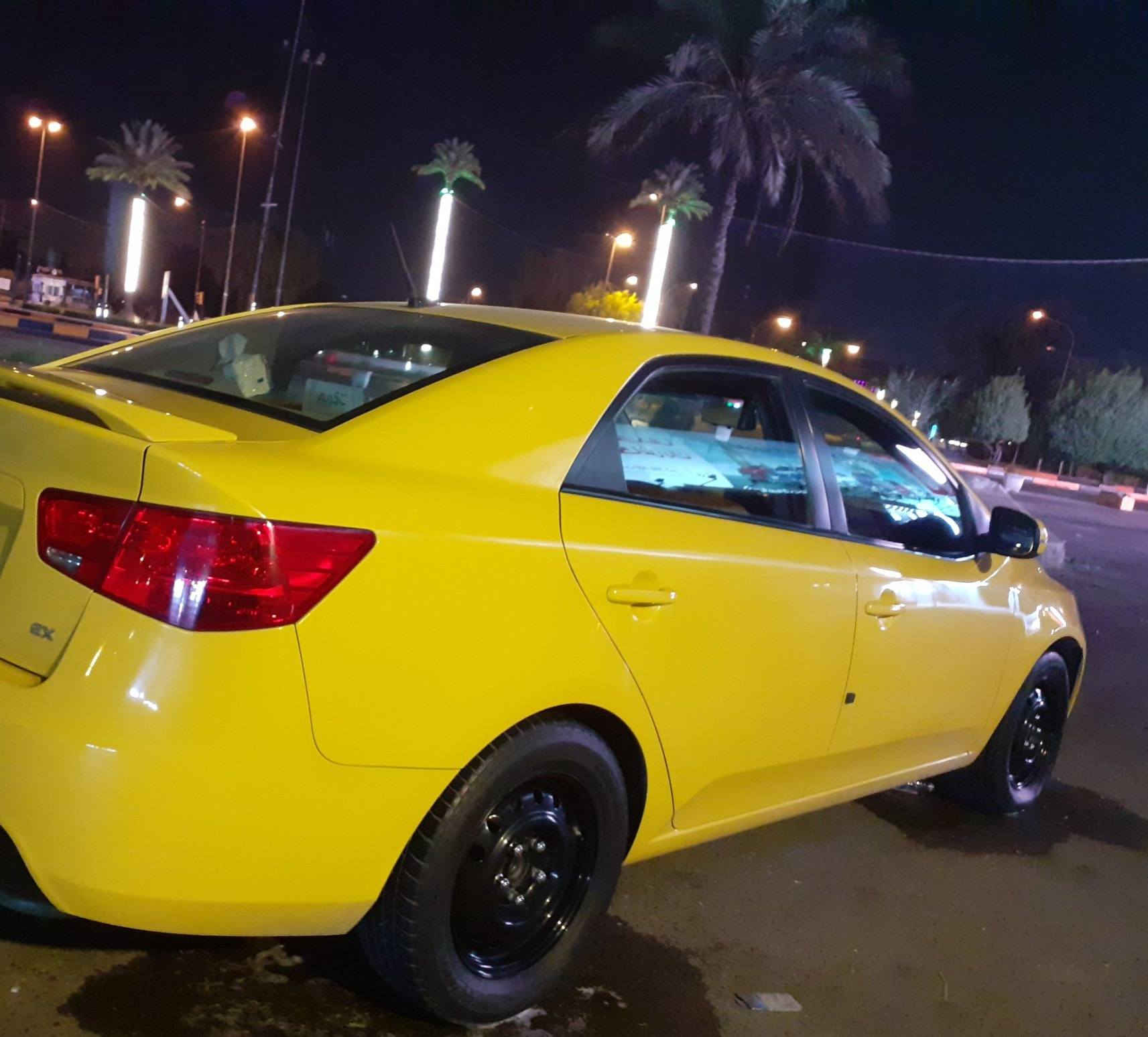 فورتي ٢٠١٣ للبيع وارد امريكي ليبل واحد صور حادثها بالمنشور وبيها باب بارد الأمامي صبغه وحده فقط رقم انكليزي بأسمي محرك ٢٠٠٠ اربعه حساسات دوش بي تنقيص دهن تبريد شغال كير اوتوماتيك جيد جدا تحكمات ستيرن جهتين داخل لونين مري كهرباء اشاير مري اربعه جام كهرباء مدوشمه ارضيه وتنته مسجل اصلي فئه EX سبايدر اصلي السياره مكانها بغداد الحسينية السعر ٩٥ ورقه للإستفسار *********** واتساب
