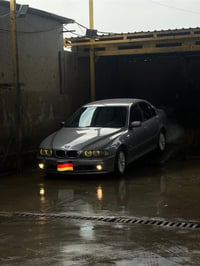 بي ام دبليو 530i • أوتوماتيك • ٩٨٠٠٠ كم