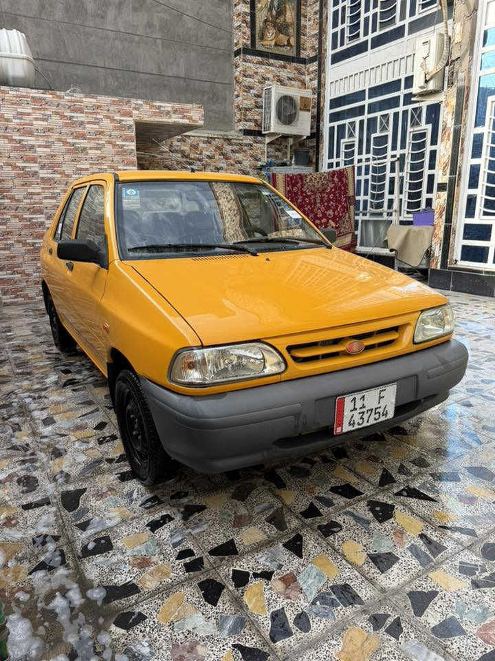 ‏سلام عليكم سايبة موديل 24 سيارة كفالة العامة من كلشي حتى من رصعه ماشية 22 الف سيارة على وضع الشركة مصفره هيئة غرامات تحويل ثاني يوم سعرها 71 بيها مجال كلش بسيط وهذا رقمي ***********
