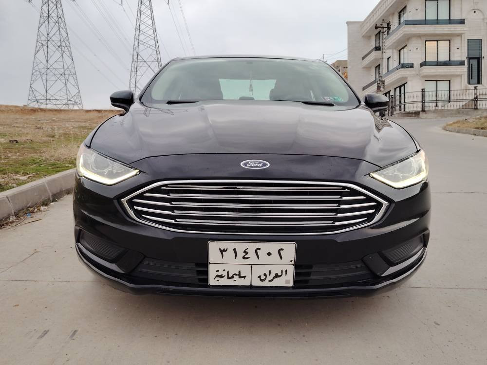 فۆرد ڤیوژن مۆدێل ۲۰۱٨ ڕەنگی ڕەش
مەکینە 2.5 
بێ بۆیاخ
گێڕ ڤۆلیۆم 
کوشنو ئاوێنە کارەبا
برێک بەسمە
دژە خلیسک
تەحدید سورعە
ڕۆن و هایدرۆلیکی تازە گۆراوە 
هەر چوار تایەیی لۆک تازە بۆی بەستراوە 
شوێن سلێمانی 
*********** السليمانية, العراق
