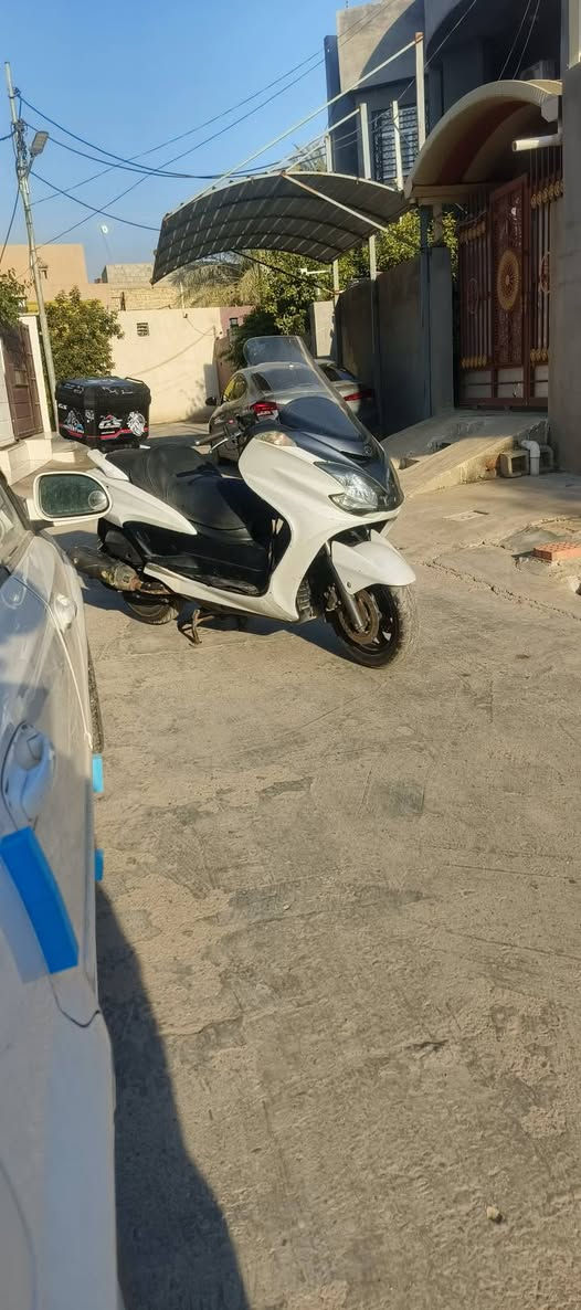 للبيع ماجسته كراند حديث محرك ربع دراجه شغاله وناعمه بيه ضعف بالرنكات يعني بس بوش وبستم تبدله بعد ما عليه شي ابيع هالموجود نضافه ٨٠ ٪
 السعر 550 الف قفل قفل مكاني الخالص ديالى   خاص موجود


**إذا كنت صاحب هذا الإعلان وتريد حذفه لأي سبب، رجاءا أرسل رسالة إلى الدعم الفني**