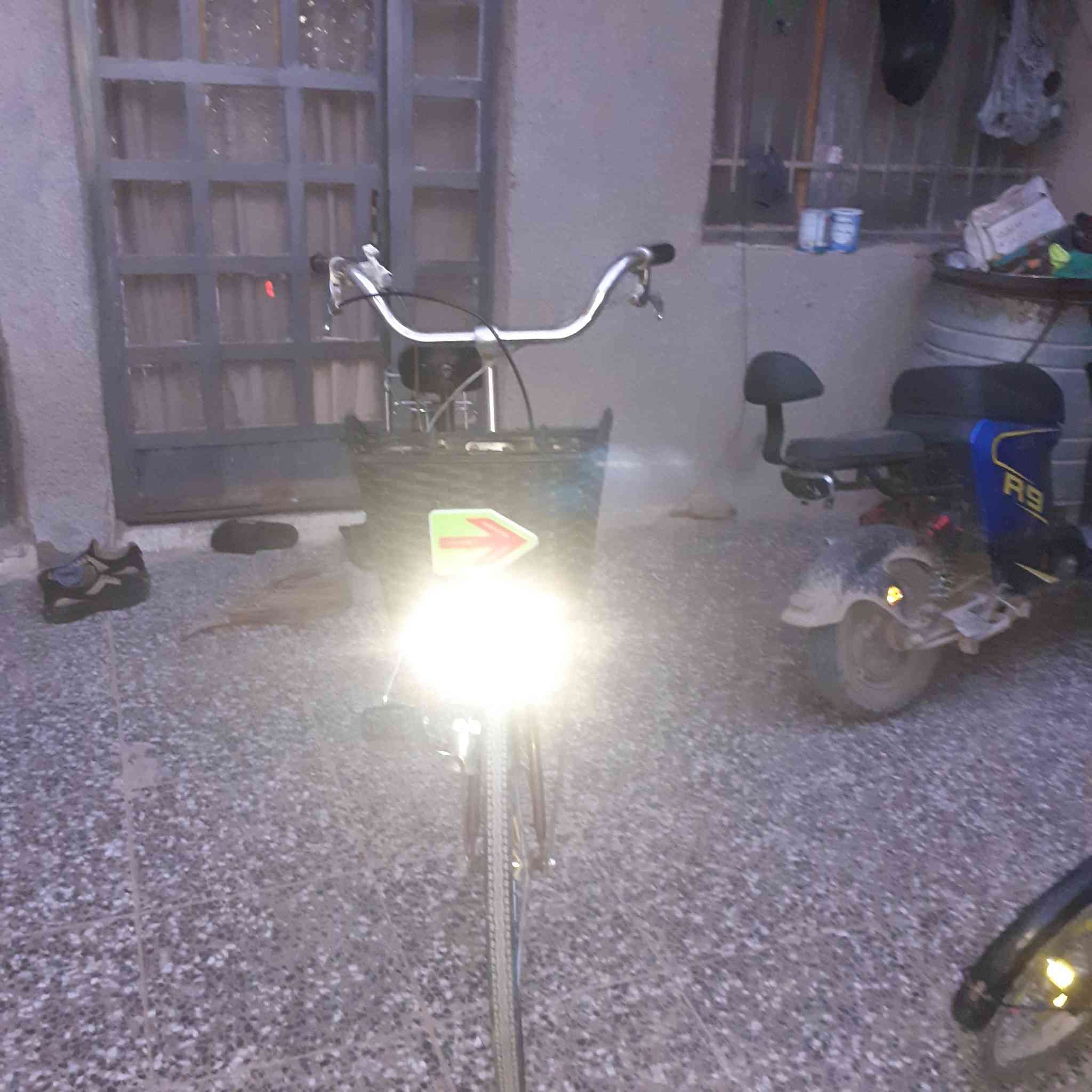 بايسكل للبيع برج استون السعر 100وبي مجال للطيبين موديل 2012  الرقم 
7500254797 النضافة98/100


**إذا كنت صاحب هذا الإعلان وتريد حذفه لأي سبب، رجاءا أرسل رسالة إلى الدعم الفني**