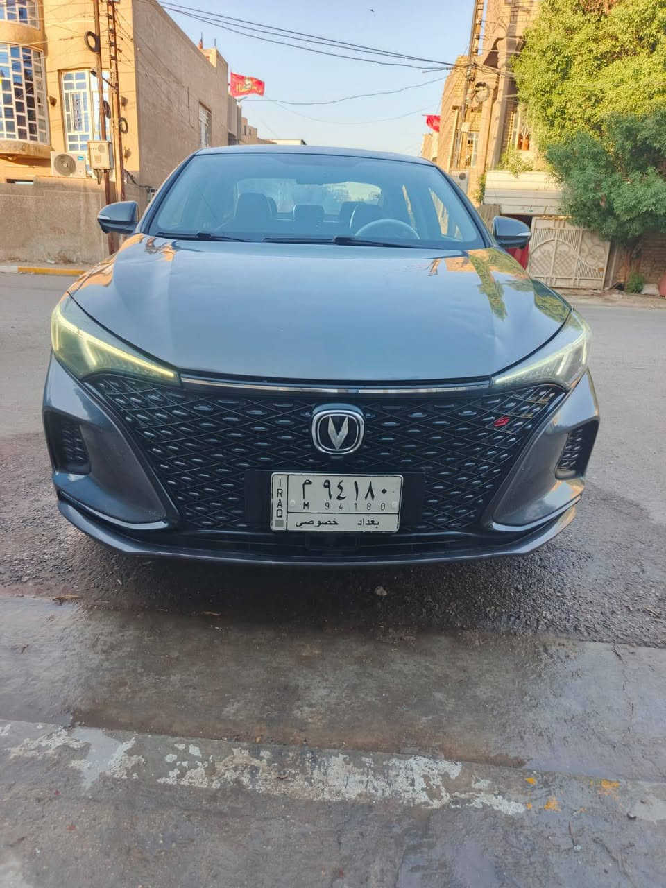 شانجان ايدو ابلاص موديل ٢٠٢٢ محرك ١٤٠٠تيربو ماشيه ١٩٠ سياره جاهزه وكل نقص مابيه اني ابيعلك بيه احزام بس دواخل وشاصي ولغد سليمات اني من اكلك احزام حته لتجي اتكلي موانته كلتلي هيجي وهيجي بس سياره مابيه احزام تمام عليه غرامات مروريه  ٤ملاين يعني ابيع صافي ٨ملاين و٤٠٠الف  وغرامات انته تدفعهن  مكان السياره الدوره مجاور كليه دجله او كراده جادريه ***********
