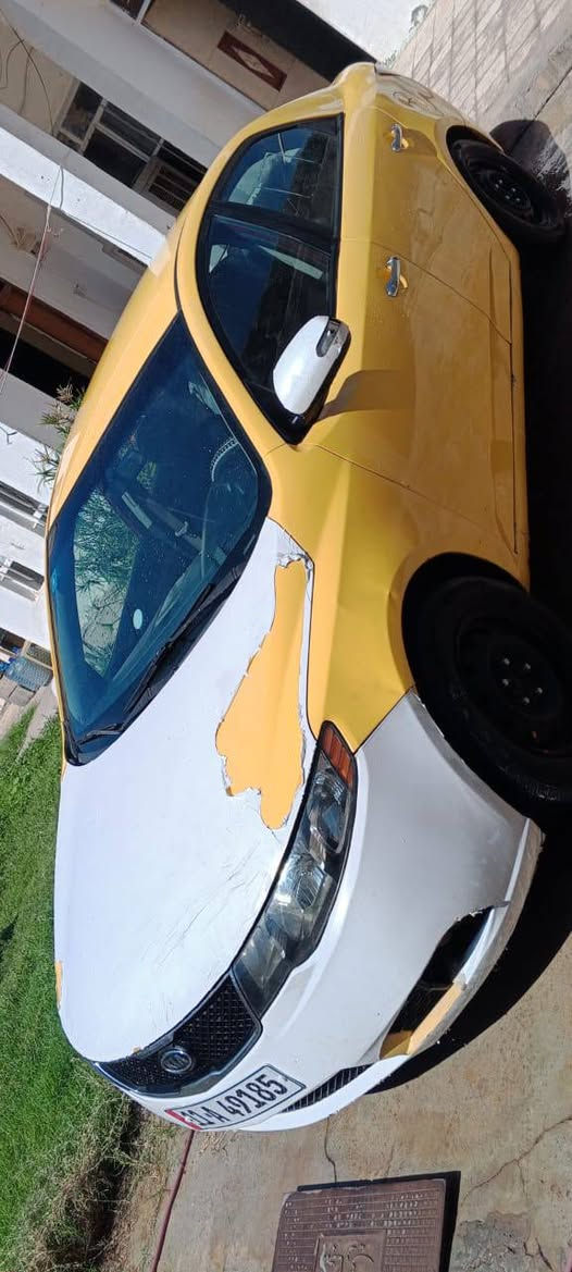 السلام عليكم..
فورتي. 2010 حادثها البابين اليمنى. السياره جاهزه من كلشي. وخير من الله ماناقصها اي شي.  محرك 2000..مواصفاتها معروفه.  رقم انكليزي. بأسمي. السياره. تحويل ثاني يوم. مباشر. 
مكاني بغداد .  السعر. 78.وبيها مجال بسيط. الشراي. يتصل ع الرقم***********
