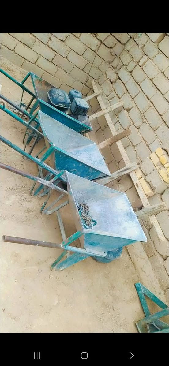 ونج للبيع جديد استخدام شهر مع ٤ عرباين ماطور جديد المكان السماوه ***********
