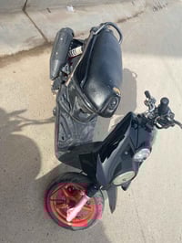 دراجه سكنس جبلي مكفولة برغي مامفتوح بيها المحرك مكفول محتاج واريد أبيع...