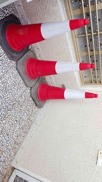 3كبوسات للبيع جدد العنوان بغداد مدينة الصدر رقم الهاتف 07727799135