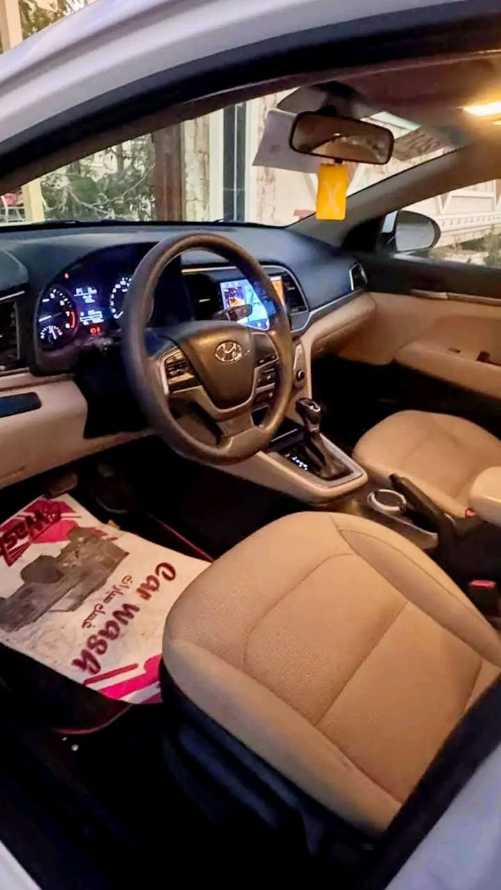 بيع سريع ومحتاج مكلف بنشر خابروصاحبها النترا سوبر 2018 مكفولة كفالة عامة وبأسمي السعر 105 بيهامجال قليل

مكان السيارة موصل

الاتصال ***********
