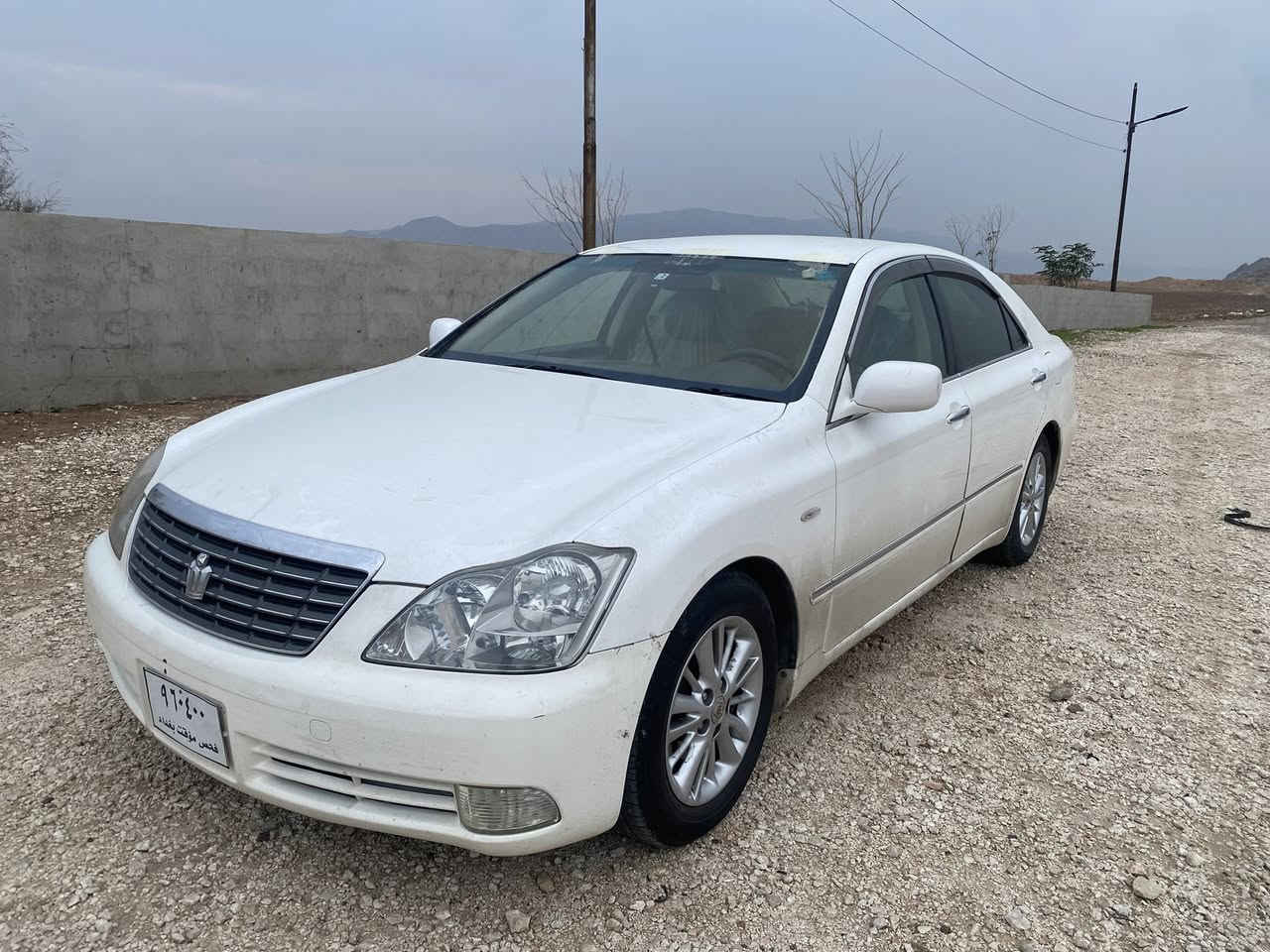 182
2006 
2 دووگمە
جوار تایەی لۆک
لەساخێک توند و تۆڵتر نەبوو نەتەوێ. 
بێ دوکەل. 
48$
یەک تۆز مەجال

***********
