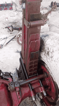 لبيع قراض مان اكسن سبرنكات مال اغجم 80 بلادي فريدكسن مال مان 82 جعمقه مال مان  كير 25 مال مان *********** مكاني بغداد ابو غريب تانكي 360 لتر  كاردن مان تك كل من سعره
