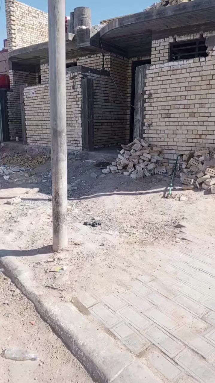 هياكل 2 طابوزراعي سند 25 اقرار محكمه مساحة الهيكل 100 متر يتكون من غرفه وصاله واستقبال ومطبخ وطابق ثاني طويريج حي الزهراء شارع الحمداني عرض الشارع 20 متر تبليط مجاري كافة الخدمات
ابو ايه ***********
ابو حسين ***********
