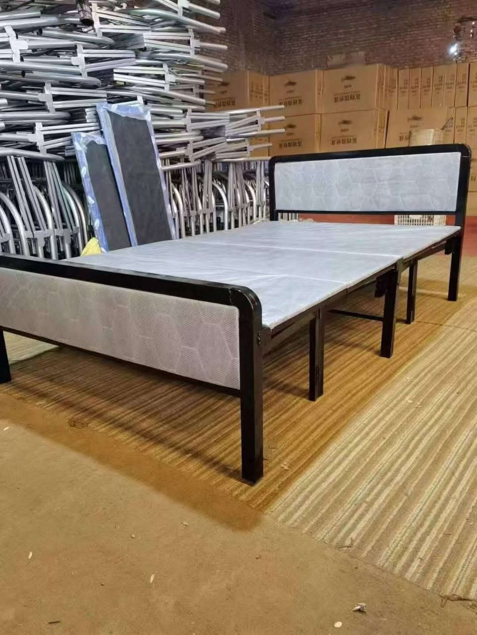 🔴مجموعة العالمية سنتر
⚪️تحيه طيبة 

⚫️للطلب الاتصال مدير مبيعات 
     يتم الرد على مكالمات من 
     الساعة 9 الى الساعة 3 عصراً 
              ***********📲

📍العنوان 
     الوزيرية الصناعية 
    
 
📍المخازن 
      سبع ابكار 
      قرب مجسر الوقف السني
