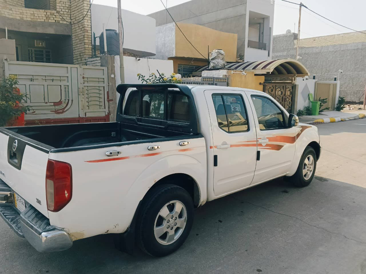 نيفاره موديل 2010  مكينه و كير وحداديه وتبريد كفاله وارد خليجي بيه مكانت صبغ رقم بغداد تحويل مباشر السعر 87  وبيه مجال بصيط مكان السياره واسط الصويره 

‭0777 128 2472‬
