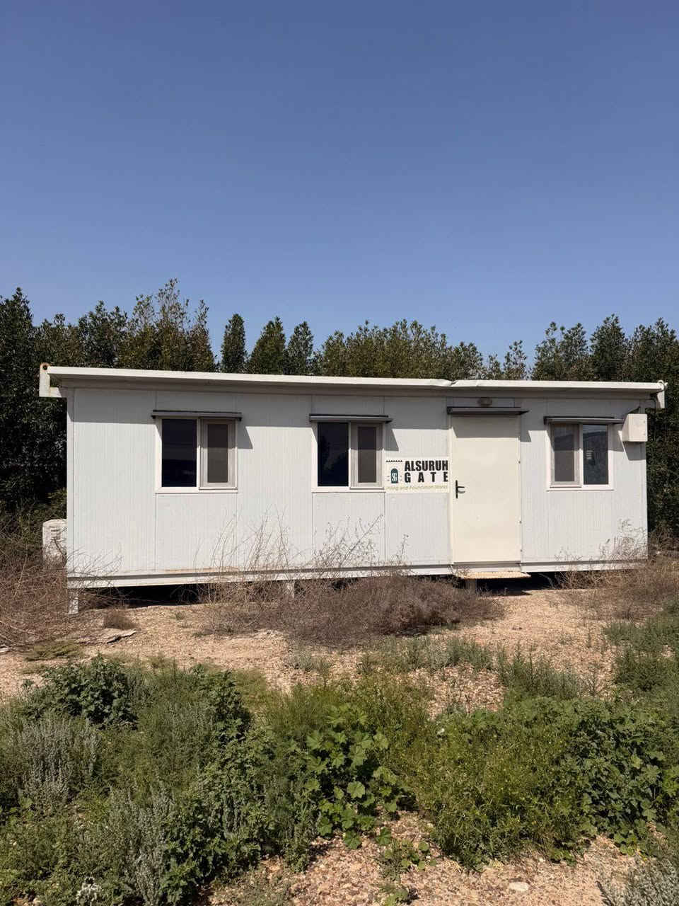 السلام عليكم كرفان اخو الجديد القياس 3x8 شغل درجه اولى المكان الغزاليه السعر 2 ونص *********** الكرفان فقط من غير الاثاث
