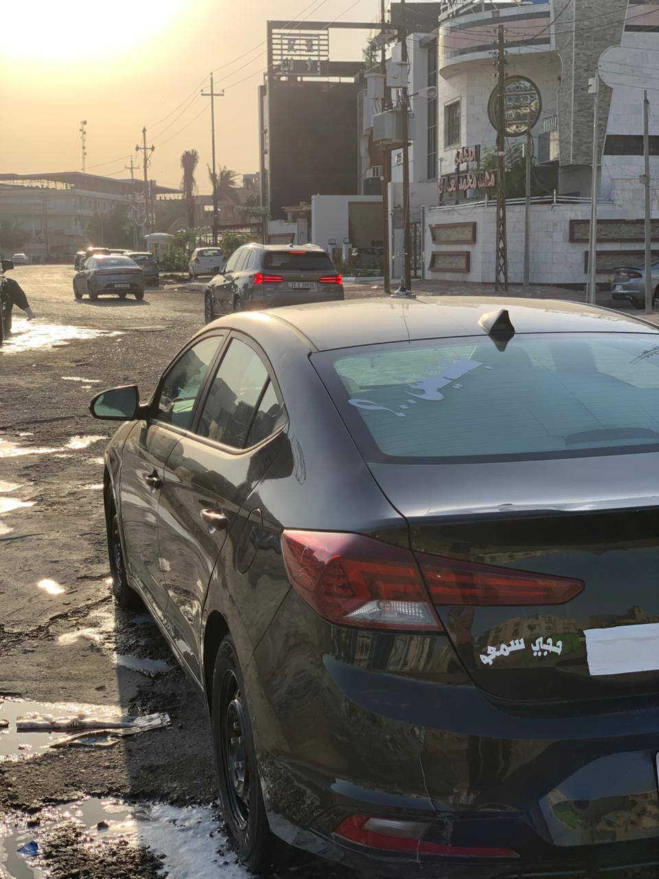السلام عليكم الانتره ٢٠١٩ بيها جاملق وبنيد
السلام عليكم الانتره موديل ٢٠١٩ بيها جاملق وبنيد الجاملق فقط مبدل البنيد مصلح السعر ١١٥ وبيها مجال 
***********
