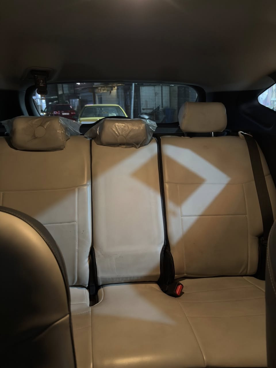 توكسان 2024 خليجي
كفاله عامه القماره بيها اثر حالوب ماشيه 35 الف كيلو
محرك ٢٠٠٠ دوش
فول مواصفات للاخير ماعدا الفتحة
بصمه ترحيب تشغيل عن بعد بردات حساسات امامي خلفي
لدات امامي خلفي
شاحن واير ليس
كشنات كهرباء الاماميه
سبير منازل
شاشة كيجات دجتال
هندبريك بصمه
الموقع الوزيريه 
السعر 205 ورقات 
***********
