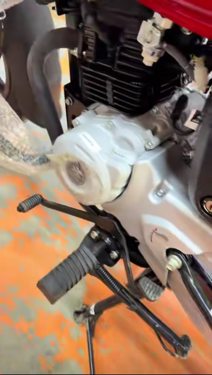 بوكسر زيرو 25. تحويل ثاني يوم رقم انكليزي وسنوية باسمك 
توصلك من اربيل  لباب بيتك وترقيم علينة 
سعر ارخص من كل المعارض شرط 
*********** وتساب
