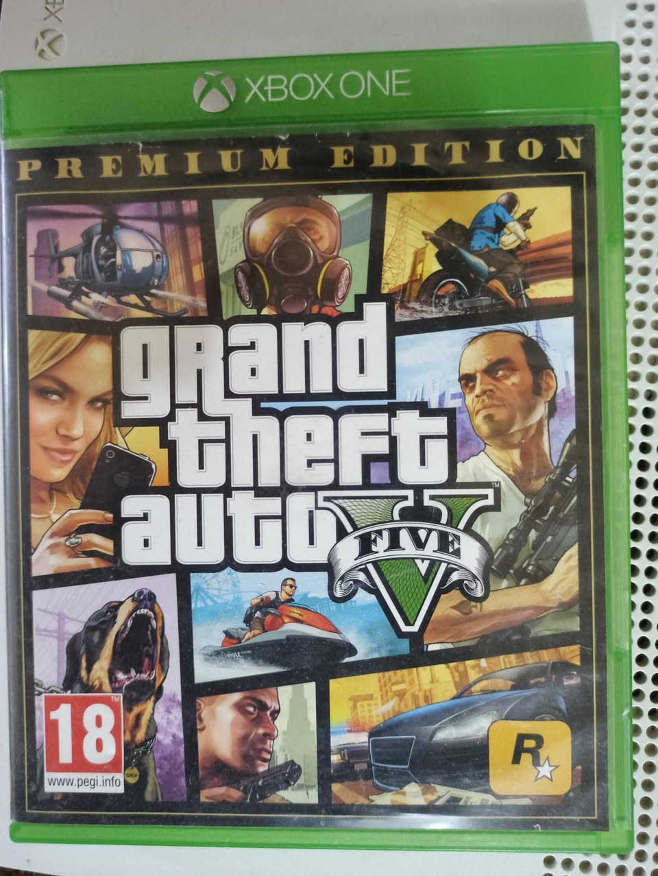 السلام عليكم اكس بوكس وان اس 500كيكا نضافة مثل البلصور ويا يدة كيم سير وقرص كراند 5 وويا يوبي اس جديد السعر220


**إذا كنت صاحب هذا الإعلان وتريد حذفه لأي سبب، رجاءا أرسل رسالة إلى الدعم الفني**