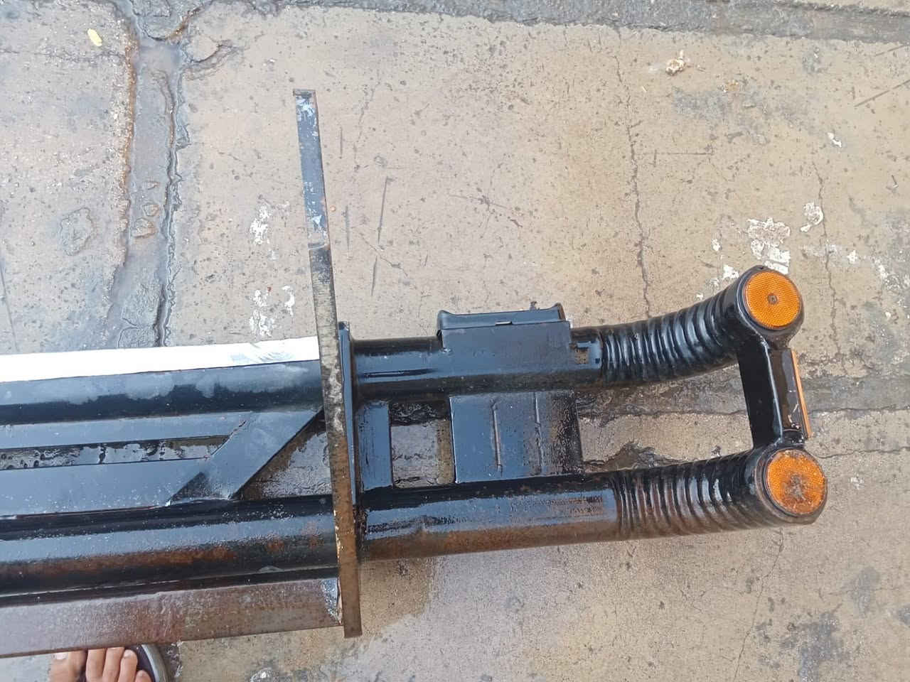 سلام عليكم 
درع مال هايسه ام بوز  
السعر 130 بي مجال 
***********
