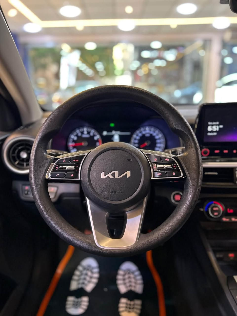 K3 ✈️. 2022 🫶🏻🤍

✔️استلام فورى 

✔️عداد 30,000

✔️السعر ❌❌❌ 

🏁 One Car | أفضل اختيار… بأفضل حاله


**إذا كنت صاحب هذا الإعلان وتريد حذفه لأي سبب، رجاءا أرسل رسالة إلى الدعم الفني**