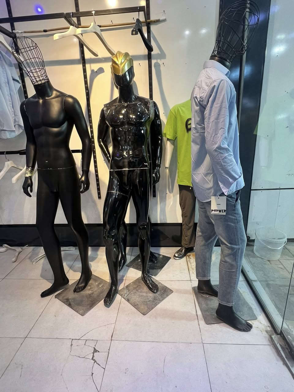 ٤ ملاكانات. ١٠٠ الف قفل قفل.  اريد ابيع
مكلف. بل نشر. صديقي انطيك رقمه


**إذا كنت صاحب هذا الإعلان وتريد حذفه لأي سبب، رجاءا أرسل رسالة إلى الدعم الفني**