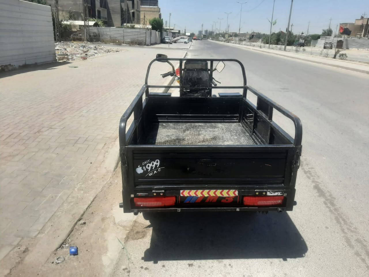 سلام عليكم ستوته موديل 2024باب اول نضيفه لاخير محرك200كهرابايات شغاله نگره سلف السعر 1900العنوان بغداد السديه الرقم ***********
