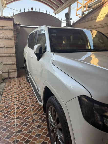 24 بريم ماشيه 27 الف  مكاني السياره نجف السعر 72000                رقم التلفون***********
