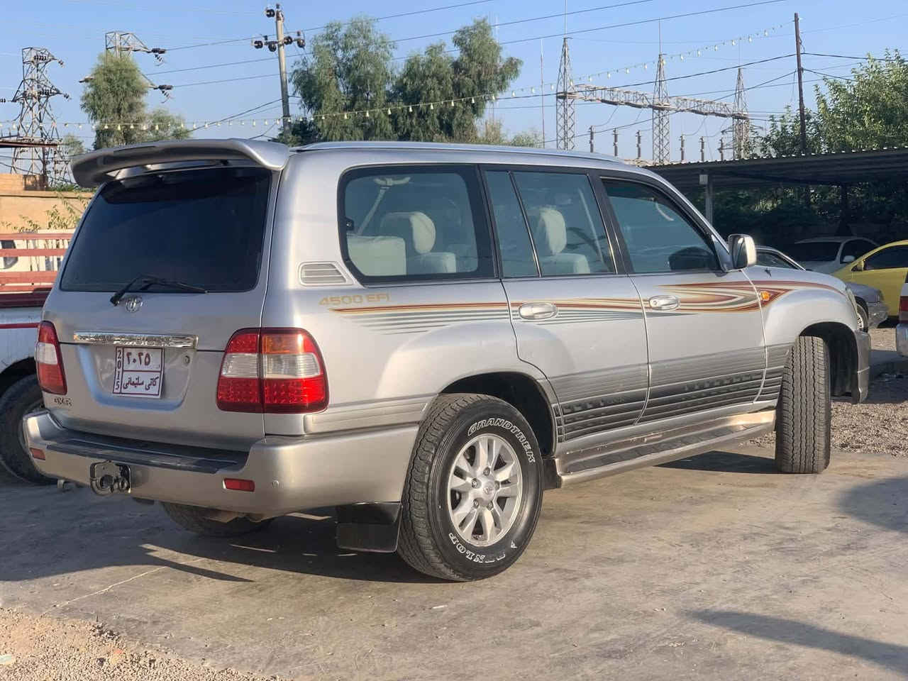 مۆنیکا
مۆدێل2007مانگی5
ڕەنگی سلڤەر
کۆدی بۆ کراوە باڕ کۆدی وەرگرتوە
مواسەفاتgxr
V6
ناو زەرد
سەلاجە تەبریت مەرکەزی
سەڵاید
داتاشۆ
گێڕ تۆماتیک
گێڕ و مەکینە و تەبرید و  عەکسل و دەبڵ عەکسلی هەمووی بە شەرتی فیتەر بۆ نوقسانی مەگەرێ مەکینە نەکراوە
سعری137مەجالی کەم
***********
***********
