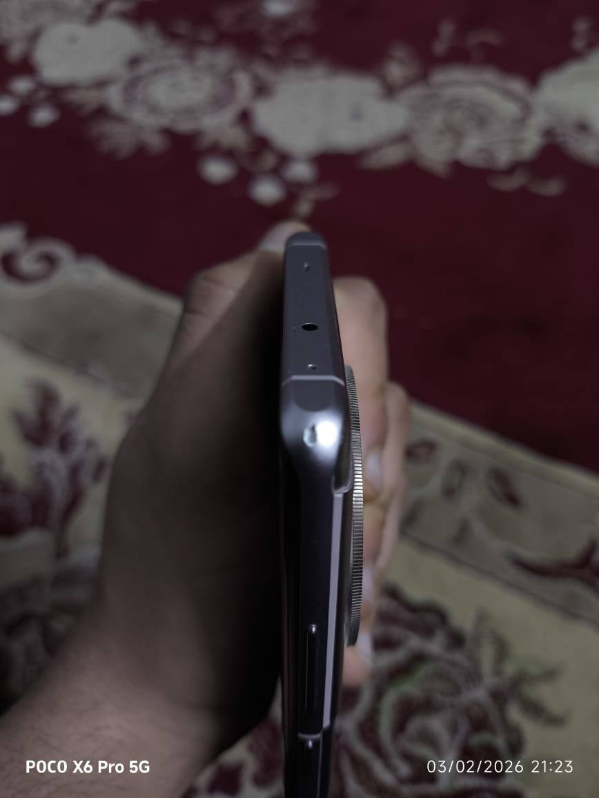 سلام عليكم ون بلص12r للبيع او للمراوس سعر350وبي مجال قليل
المواصفات
المعالج: Snapdragon 8 Gen 2 قوي للألعاب الثقيلة. �
Android Authority +١
الشاشة: 6.78 بوصة AMOLED بدقة ‎2780×1264‎ و 120Hz سلاسة عالية. �
OnePlus
البطارية: 5500mAh مع شحن سريع 100W.
ملاحضه: الجهاز ويا شاحنه سوبرفوگ 100واط بس مو مالته الاصليه
بدون كارتون
ويا كفر شفاف 
مكاني نجف كوفه 
ماعندي توصيل خارج النجف


**إذا كنت صاحب هذا الإعلان وتريد حذفه لأي سبب، رجاءا أرسل رسالة إلى الدعم الفني**